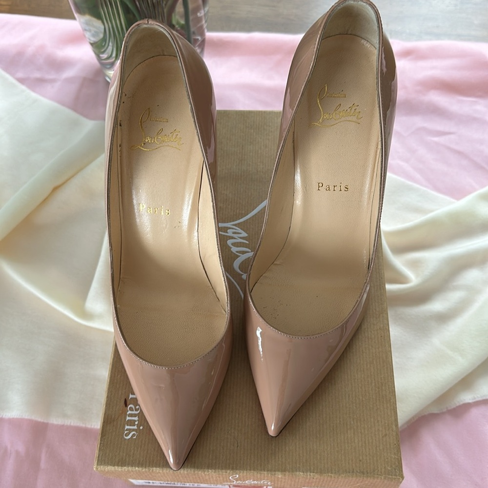 Louboutin Pigalles 39.5 - Picture 5 of 6